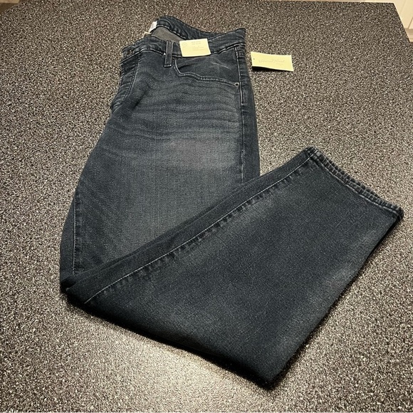 NWT- Universal Thread Women's Mid Rise 80s Slim Dark Wash Ankle Jeans size 17 - Picture 4 of 14